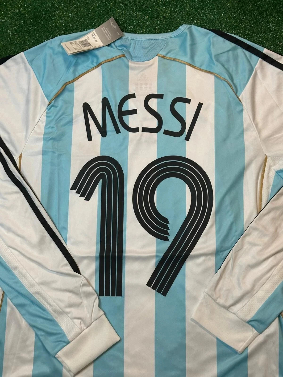 2006 Lionel Messi Blue/White Argentina Jersey #19 Long Sleeve Home Shirt